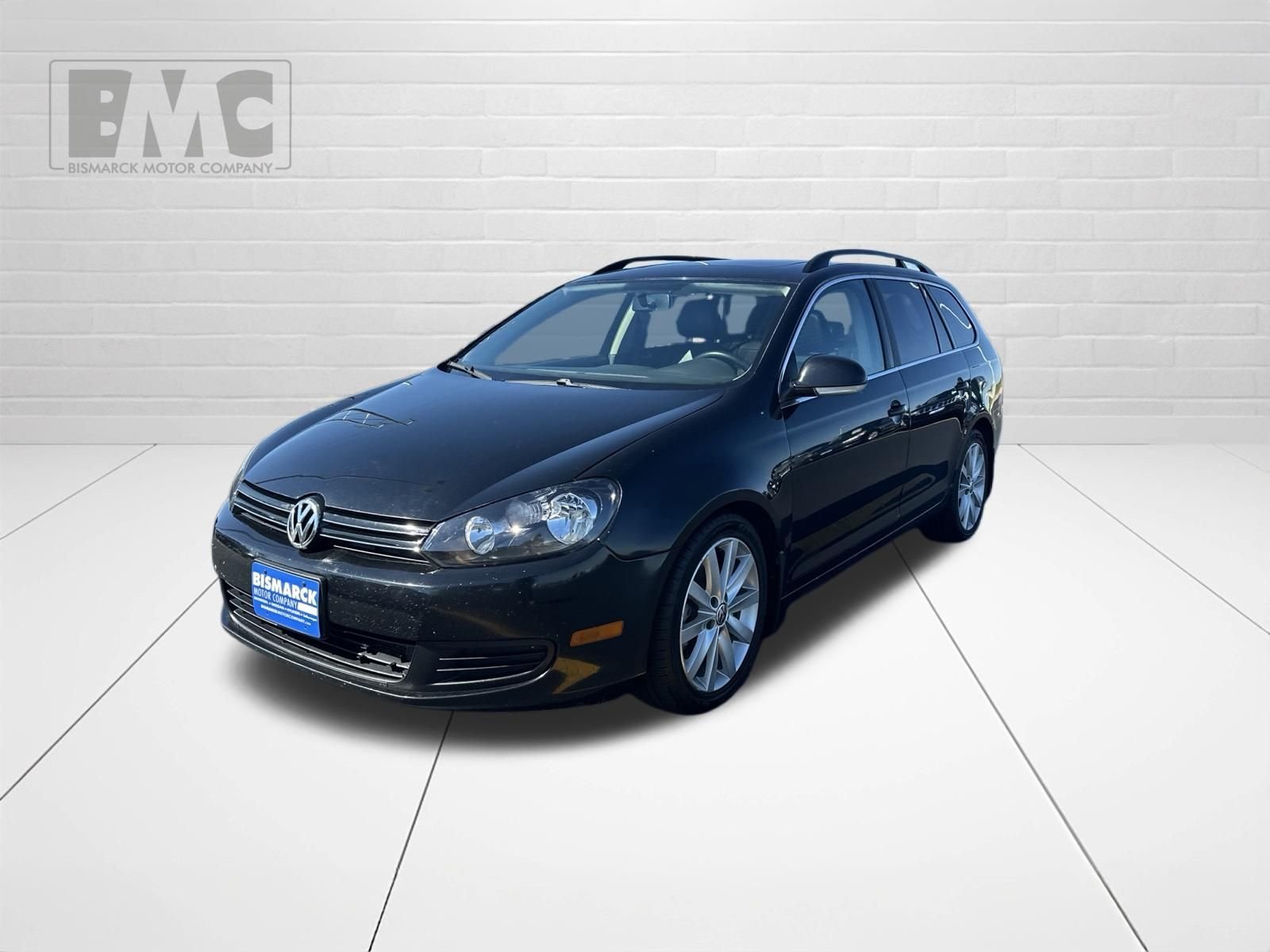 Used 2014 Black Volkswagen 2.0L TDI image 1