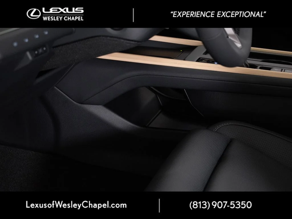 2026 Lexus ES BEV 350e Luxury - Photo 16