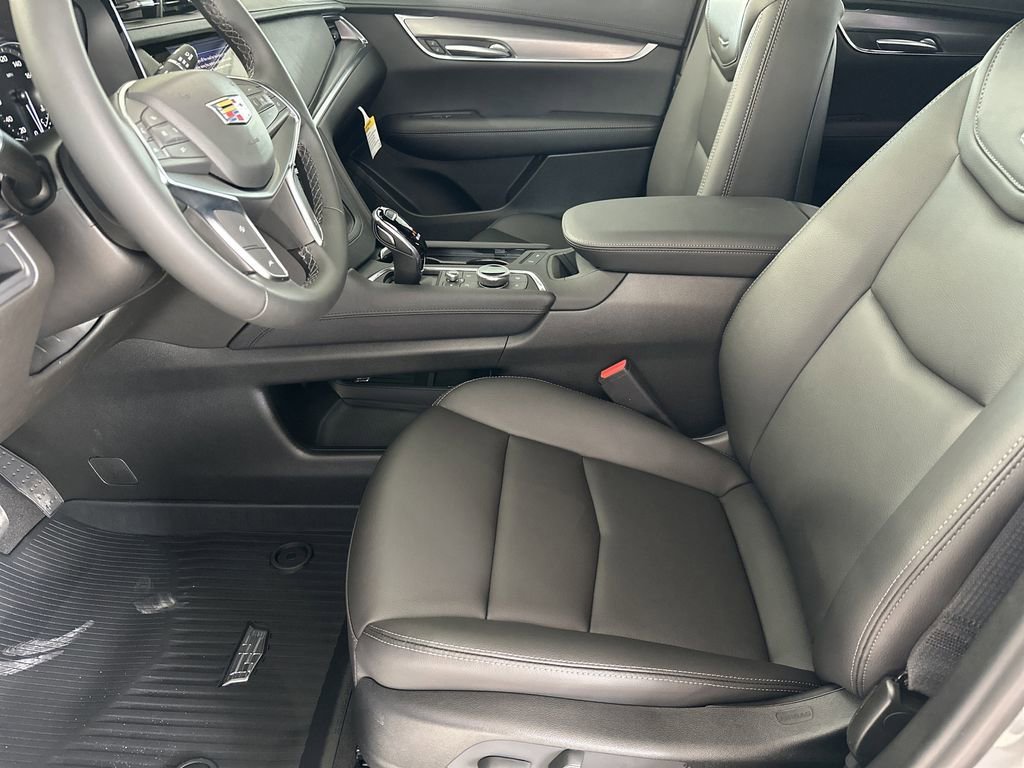 2026 Cadillac XT5 Luxury - Photo 14