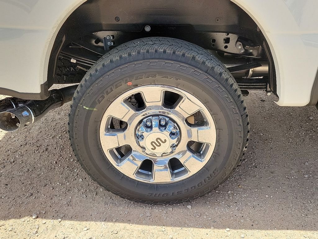 New 2026 Star White Metallic Tri-Coat Ford F-250® King Ranch® image 14