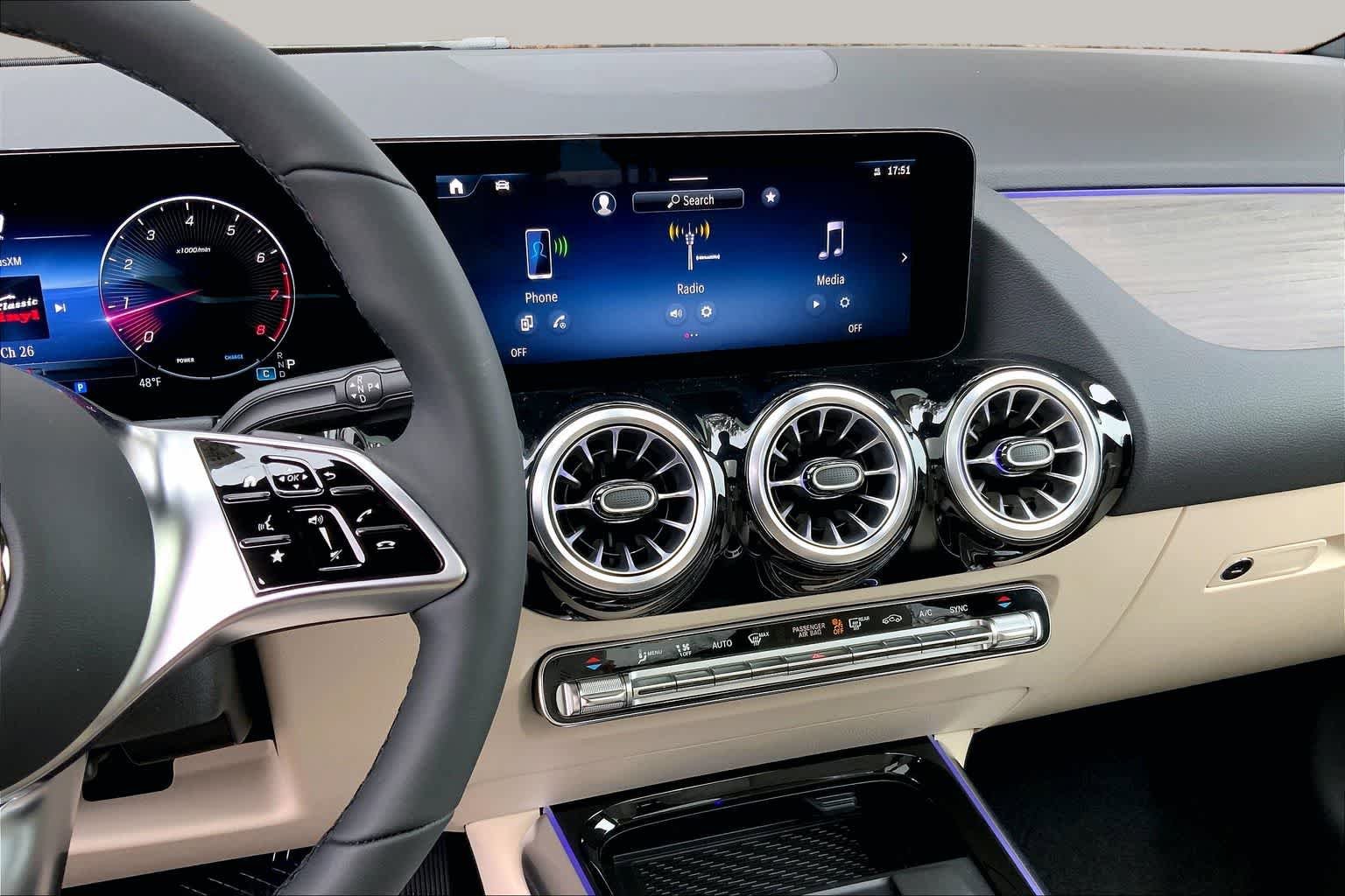 New 2026 Mountain Grey Metallic Mercedes-Benz GLA 250 image 6