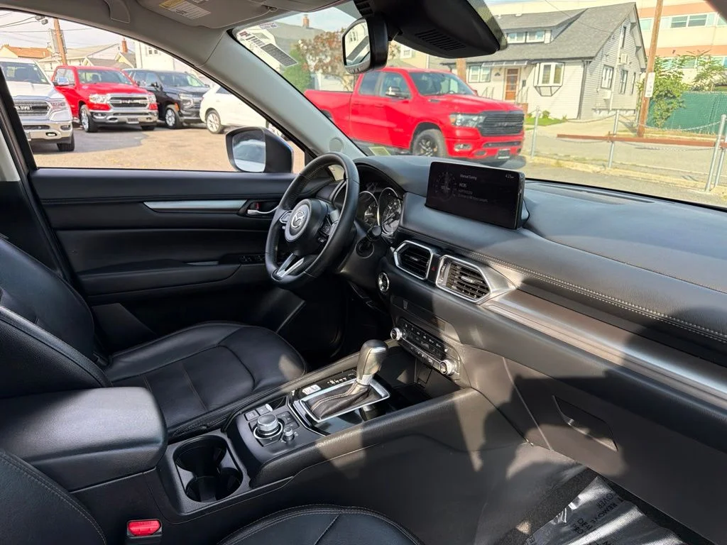2023 Mazda CX-5 S Preferred package - Photo 16