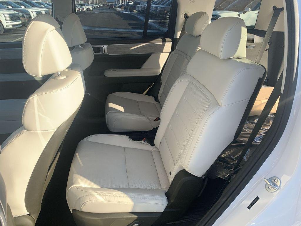 2025 Hyundai Santa Fe Calligraphy - Photo 24