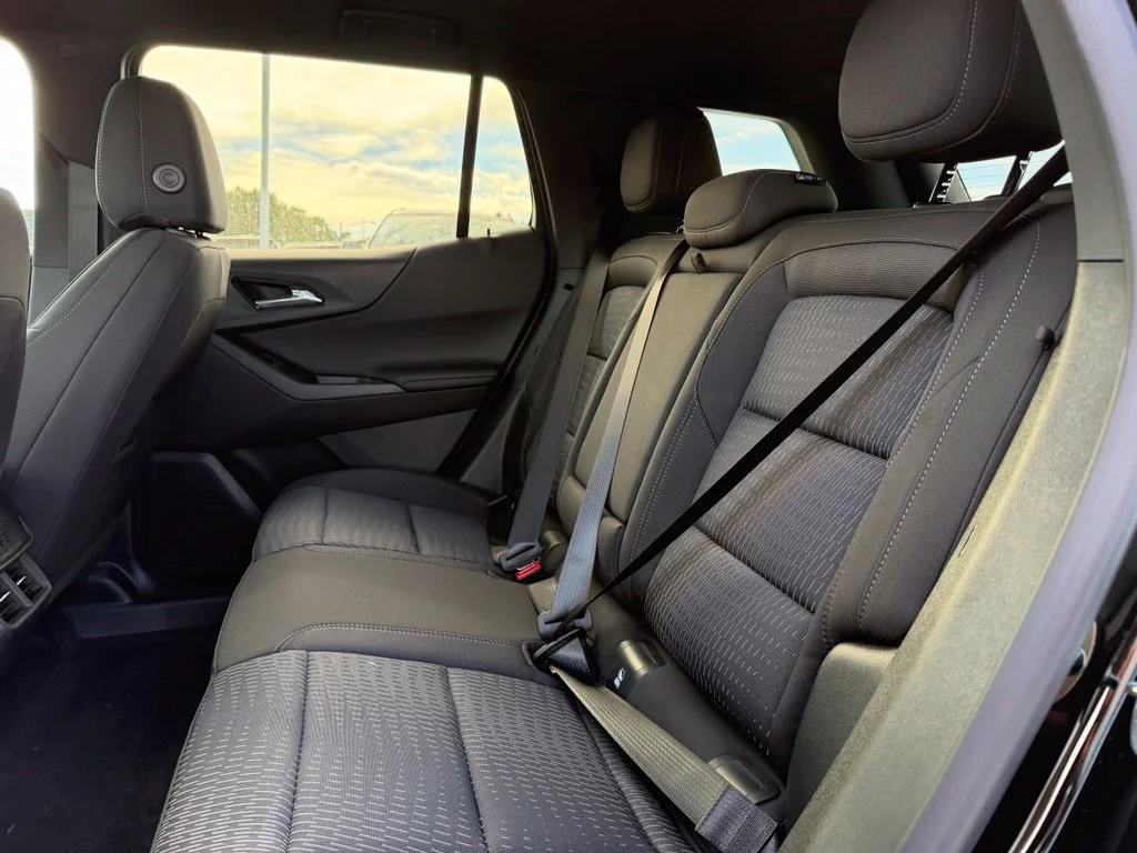2027 Chevrolet Equinox LT - Photo 21