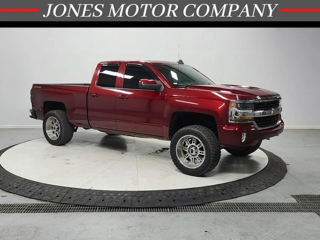 2017 Chevrolet Silverado 1500 LT 4X4 Double Cab Std Box's photo