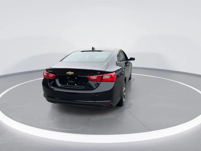 Used 2023 Black Chevrolet LT image 7
