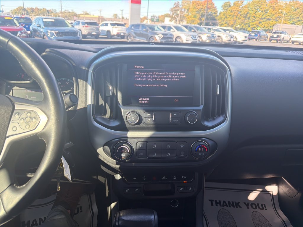 Used 2021 White Chevrolet LT image 18
