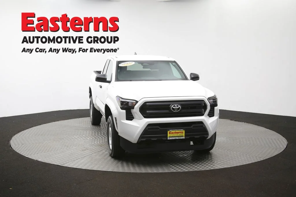 Used 2025 White Toyota SR image 47