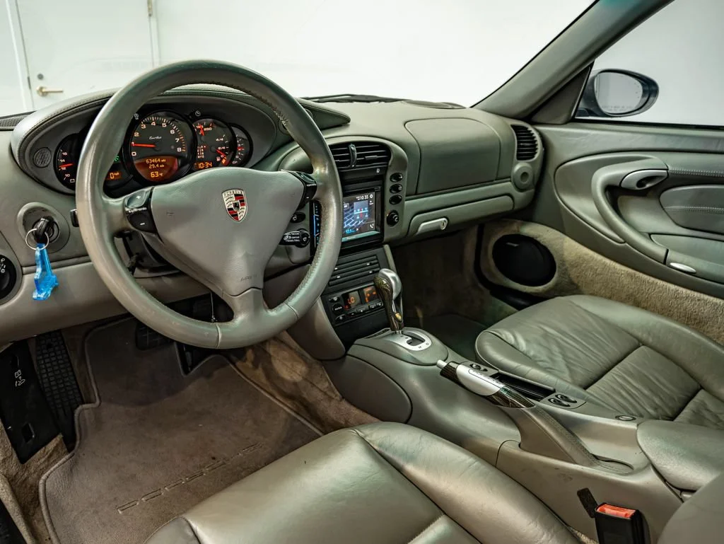 Used 2003 Seal Grey Porsche  image 4