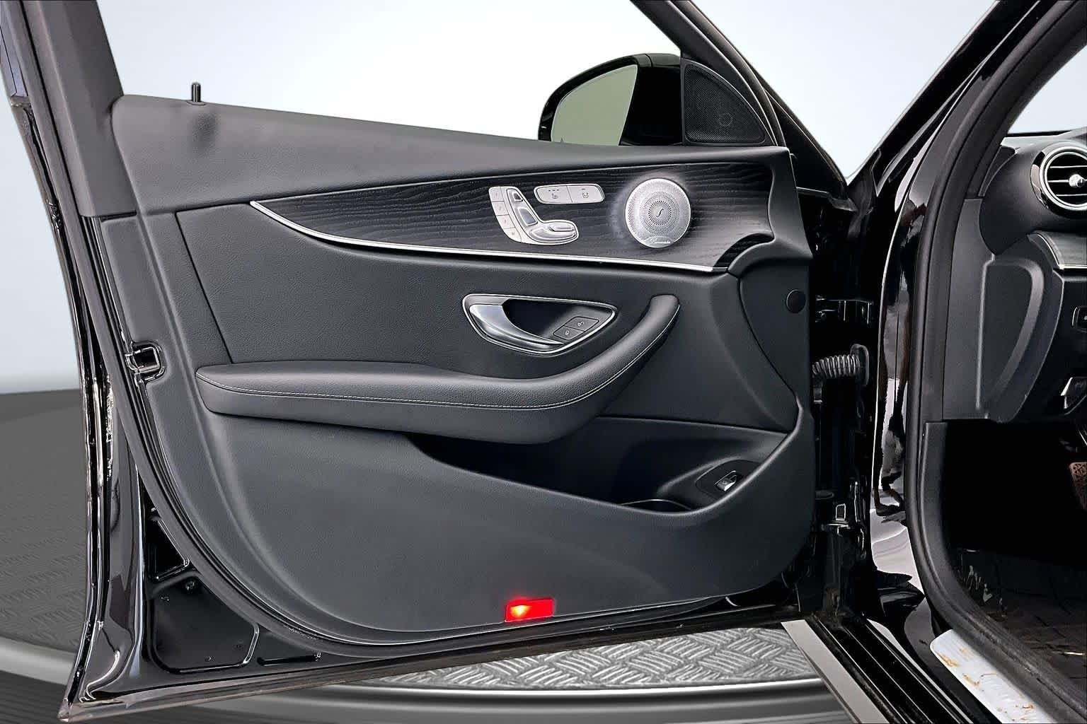 Used 2020 Black Mercedes-Benz E 350 image 23