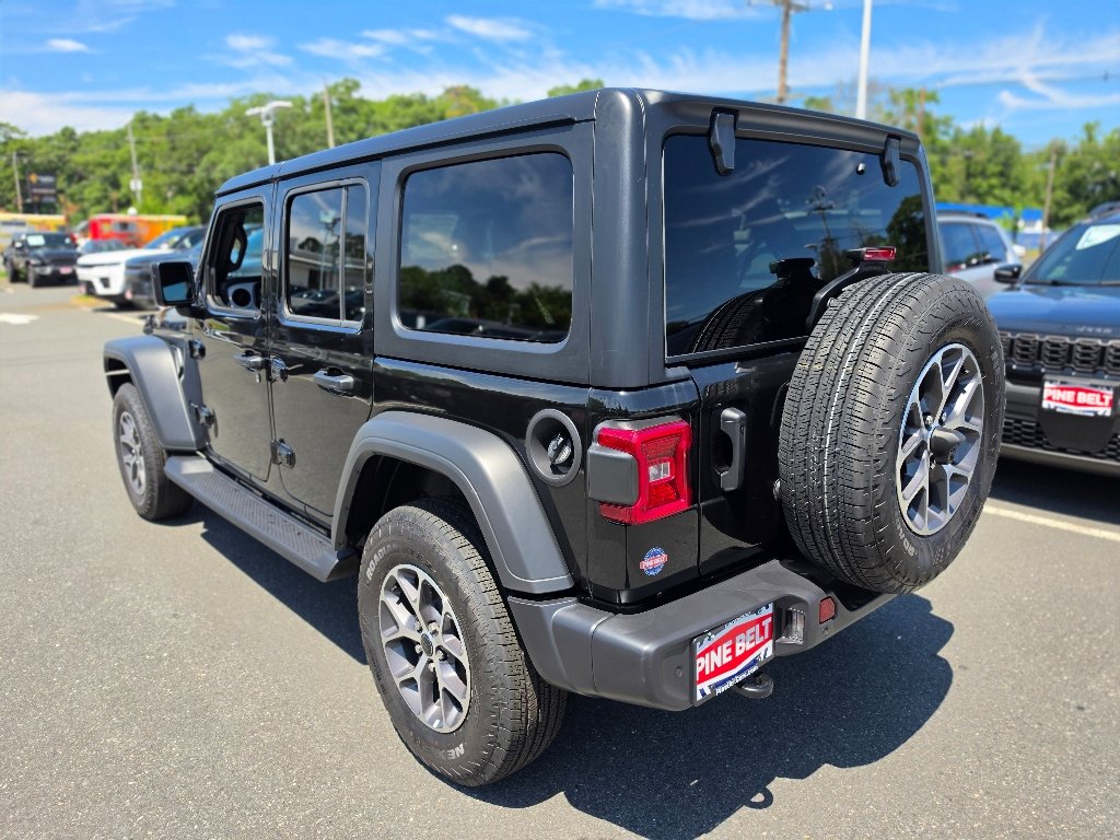 New 2026 Black Clear-Coat Exterior Paint Jeep Sport S image 10