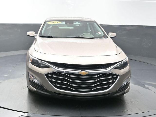 Used 2025 Gray Chevrolet LT image 2