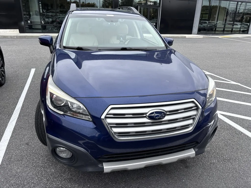 Used 2015 Blue Subaru 2.5i image 2