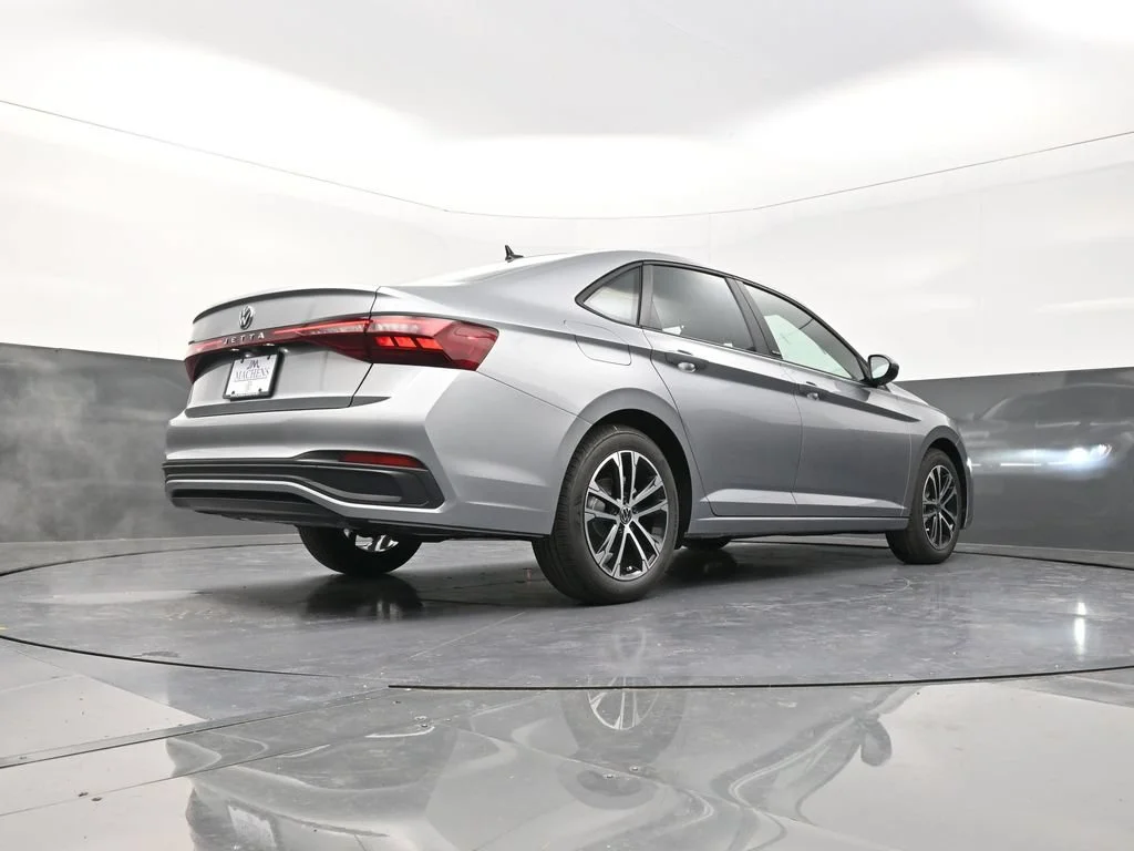 Used 2026  Volkswagen 1.5T Sport image 27