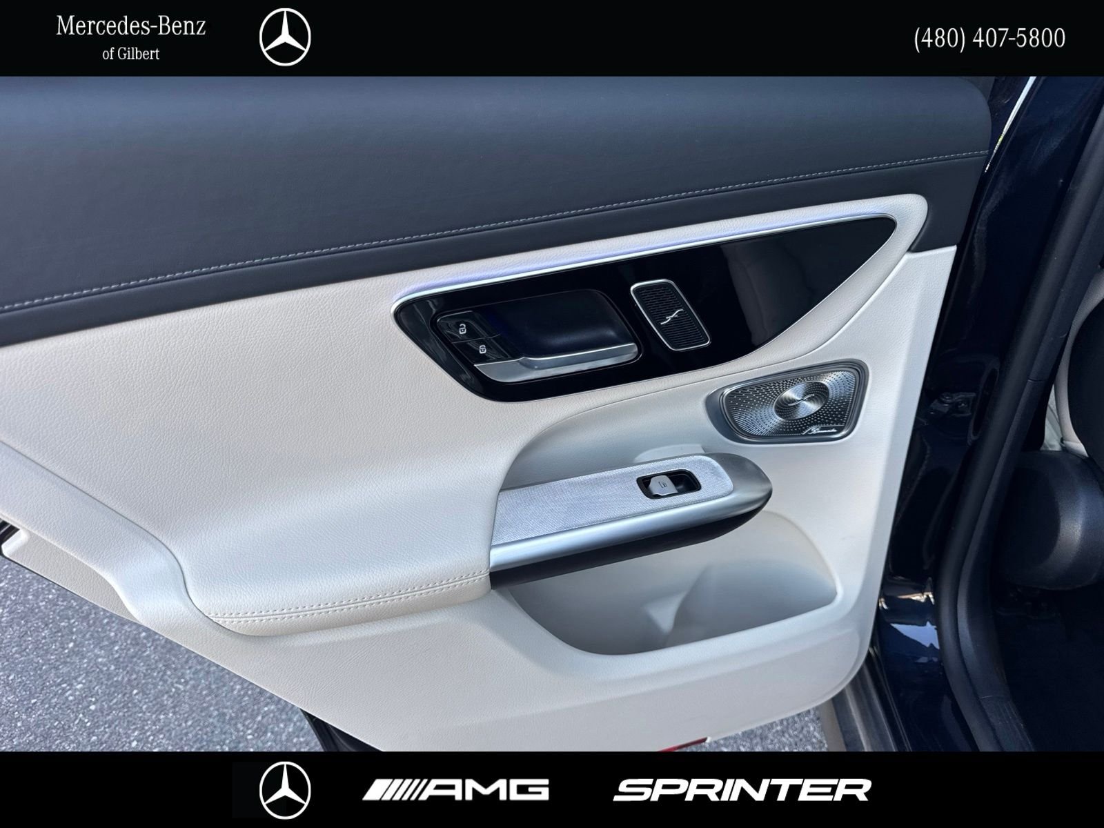 Certified Used 2023  Mercedes-Benz GLC 300 image 23