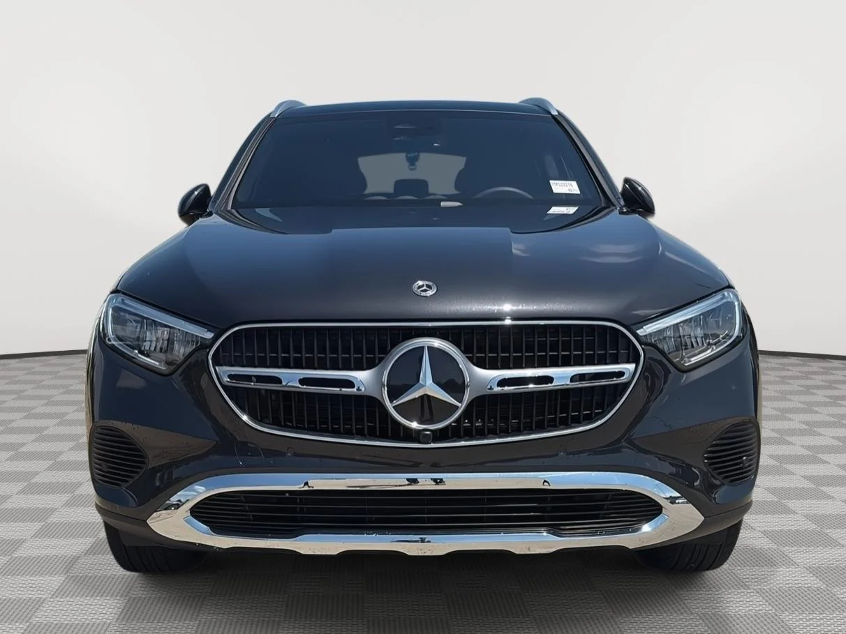 Certified Used 2026 Graphite Grey Metallic Mercedes-Benz GLC 300 image 8