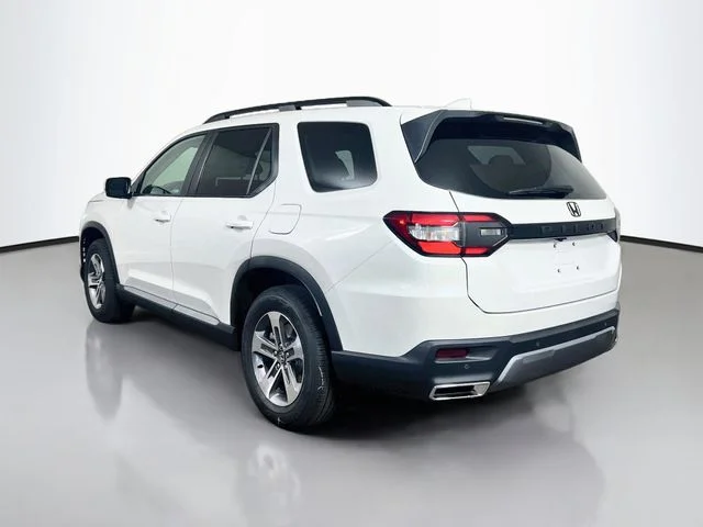 New 2026 Platinum White Pearl Honda EX-L image 6