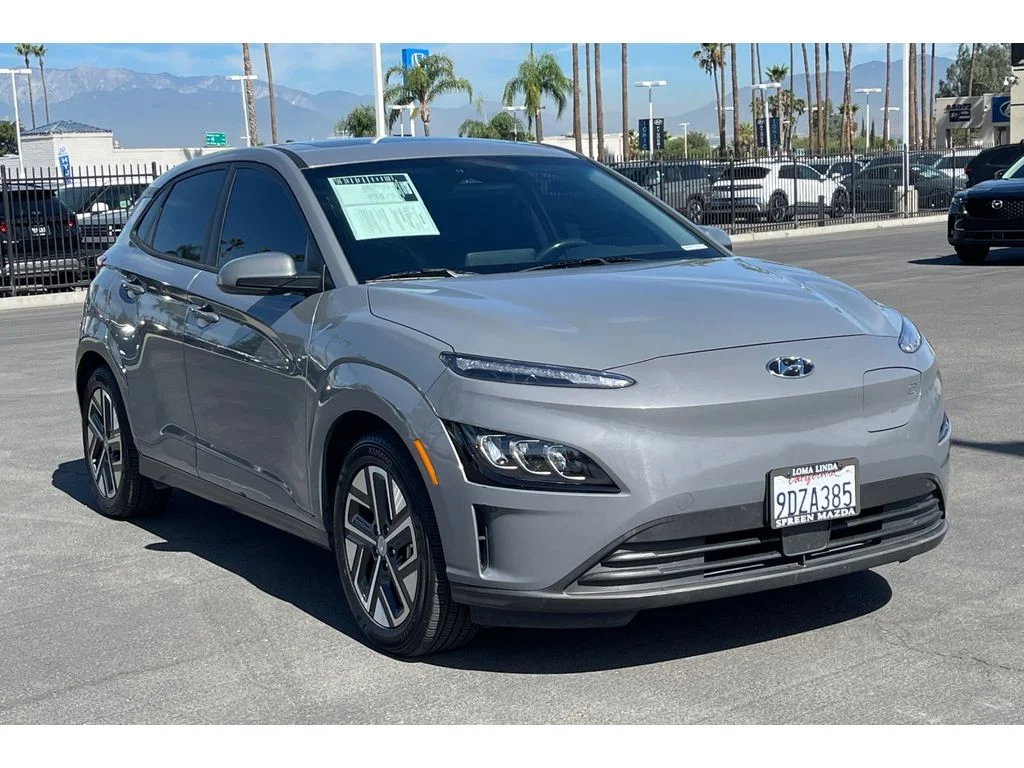 Used 2023 Galactic Gray Hyundai Limited image 9