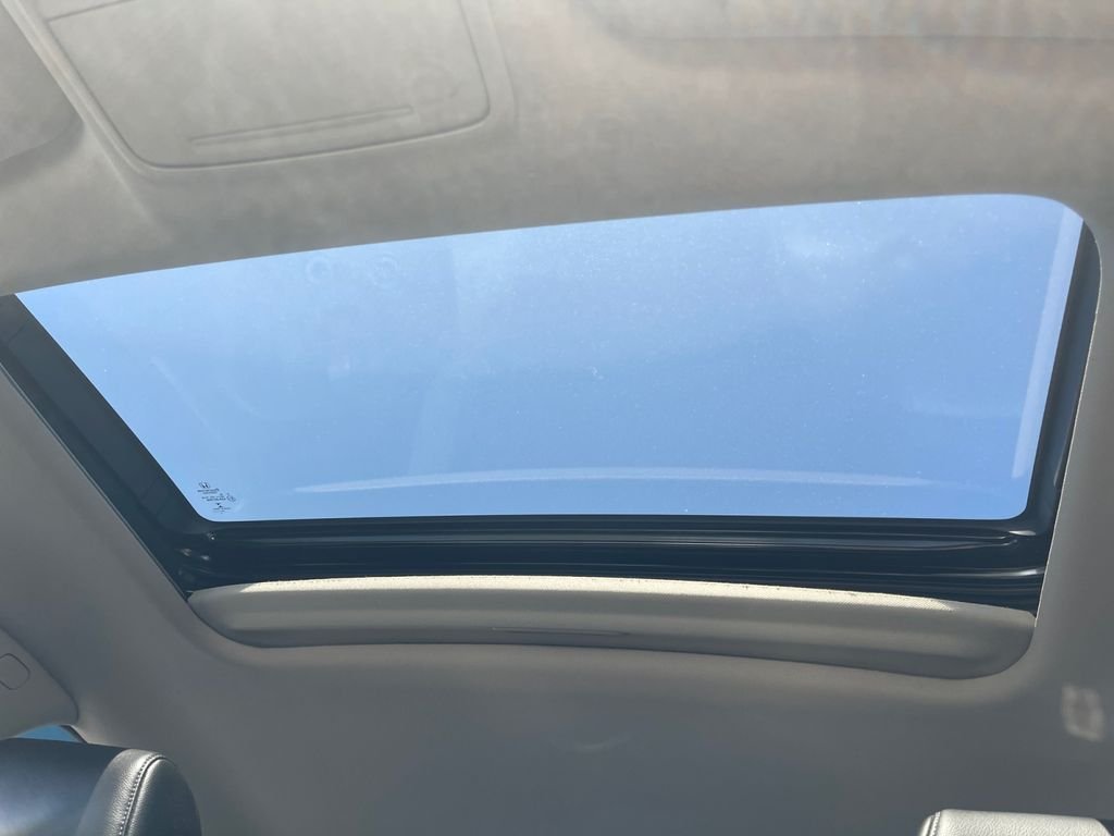 2022 Honda Civic Touring - Photo 33