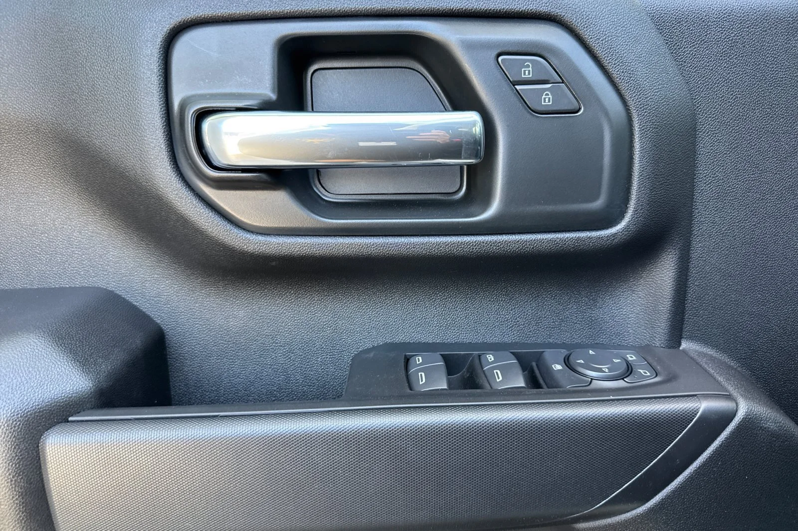 2026 Chevrolet Silverado 2500 HD WT view 10