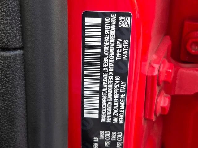 Used 2023 Red Jeep Latitude image 34