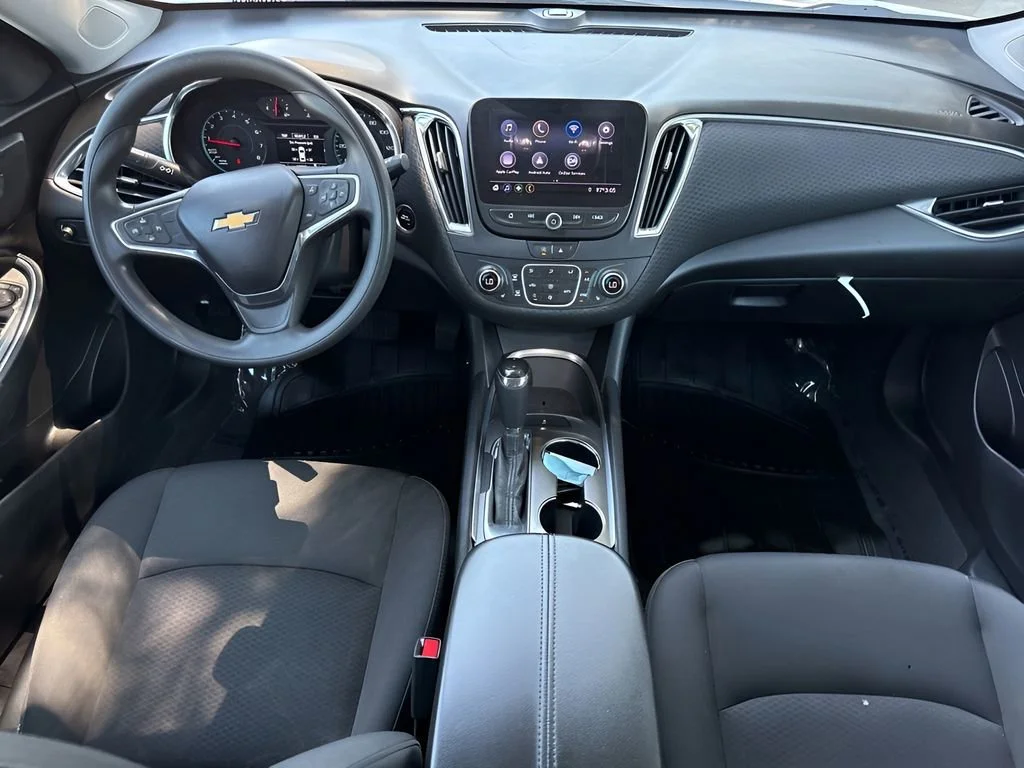 Used 2020 Summit White Chevrolet LT image 14