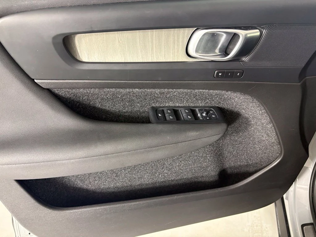 Used 2024 Gray Volvo B5 Core image 19
