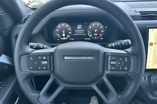 New 2026 Fuji White Land Rover S image 22