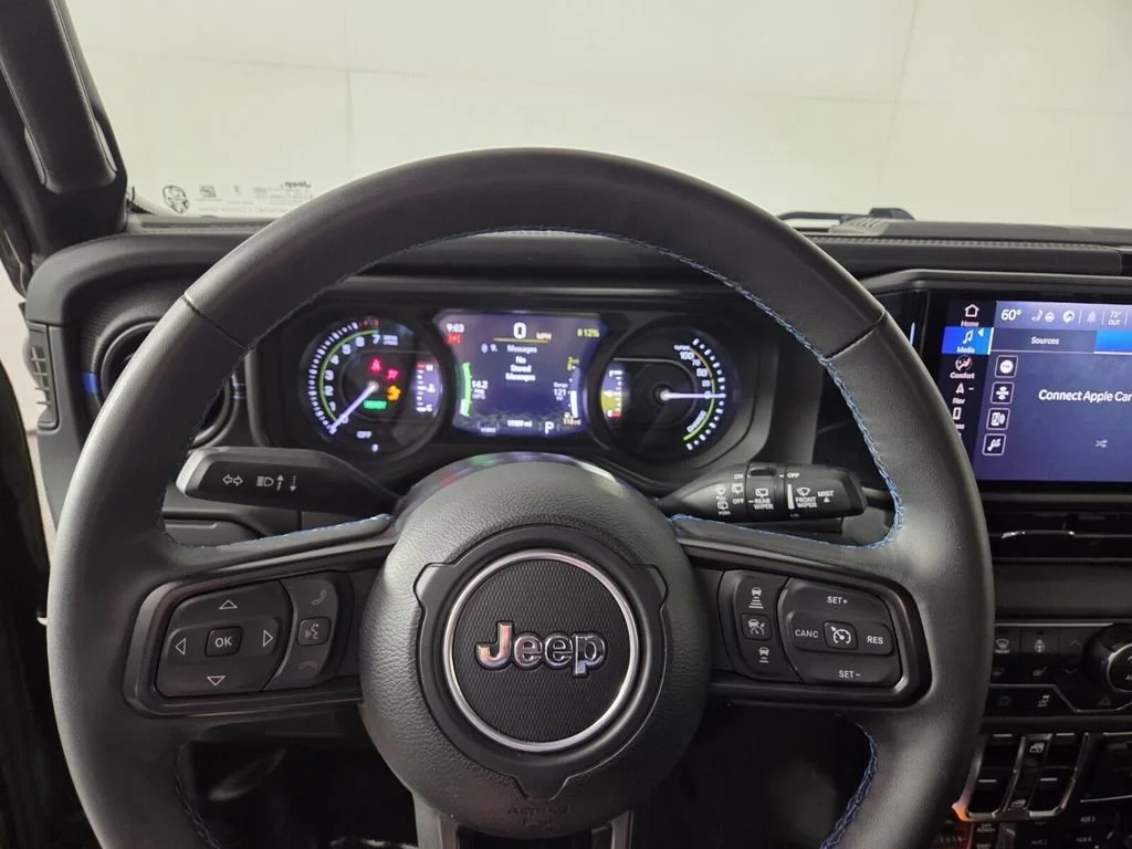 Used 2024 Sarge Green Clearcoat Jeep Rubicon X image 17