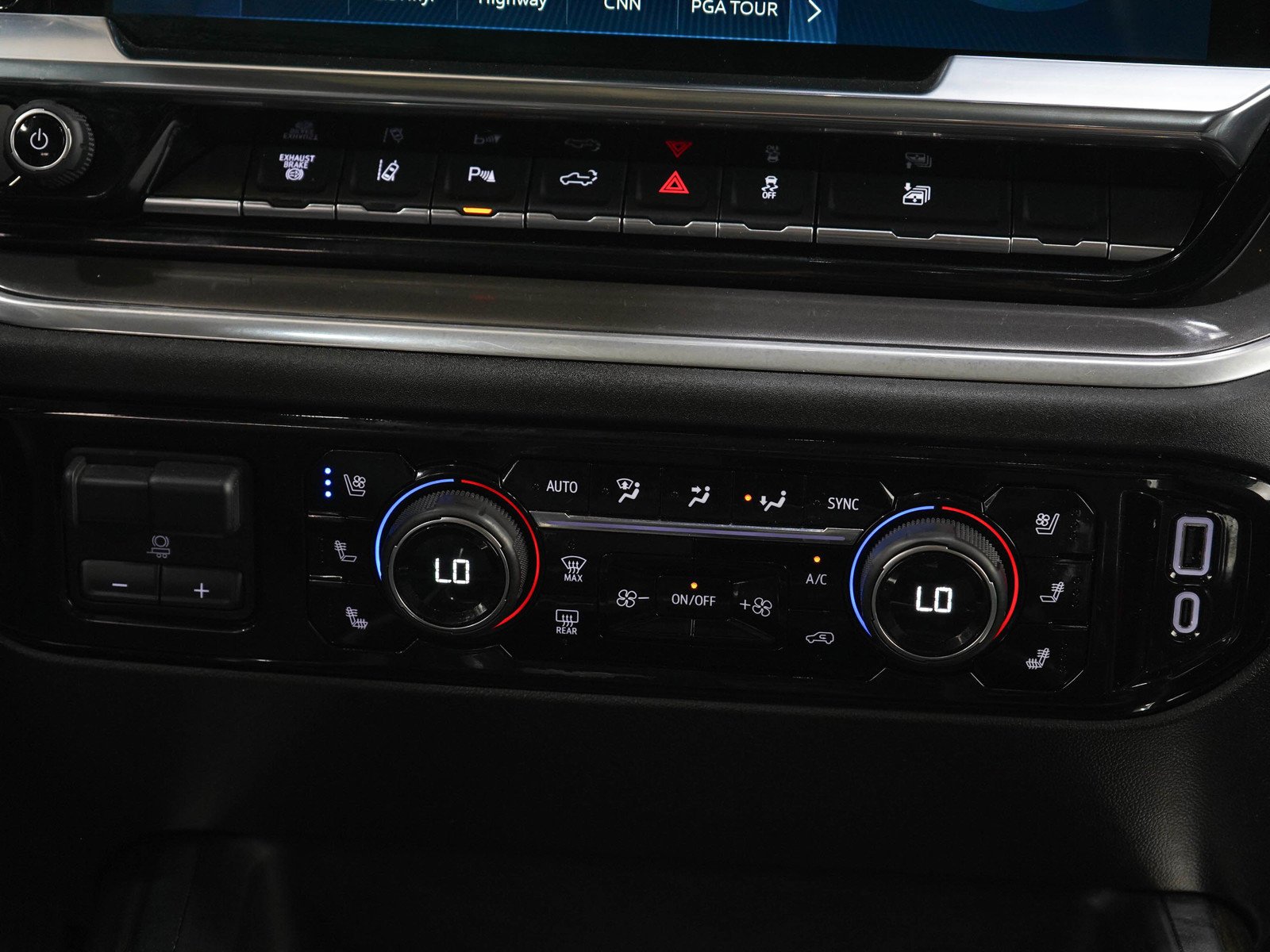 Used 2025 Iridescent Pearl Tricoat Chevrolet High Country image 19
