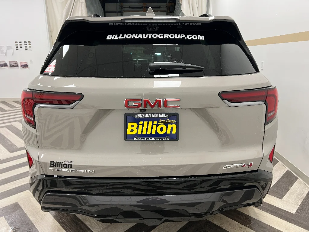 2026 GMC Terrain AT4 - Photo 15