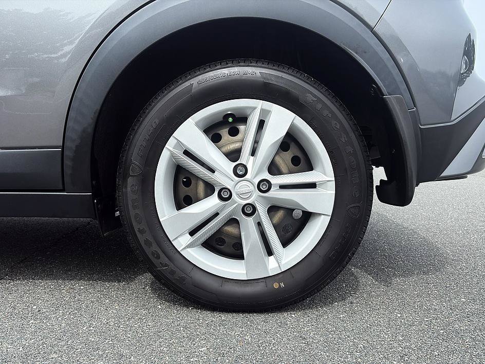Used 2024 Gun Metallic Nissan S image 10