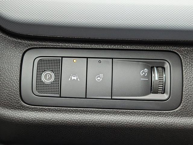 2027 Chevrolet Bolt LT - Photo 24
