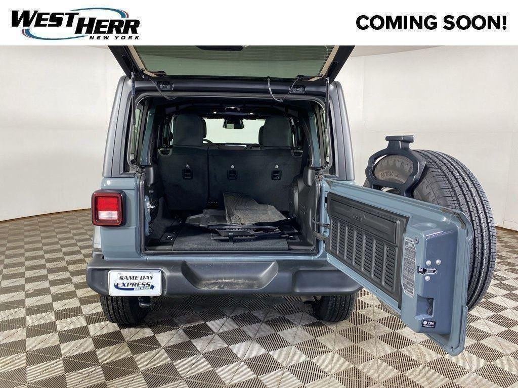 Used 2026 Anvil Clearcoat Jeep Sport S image 44