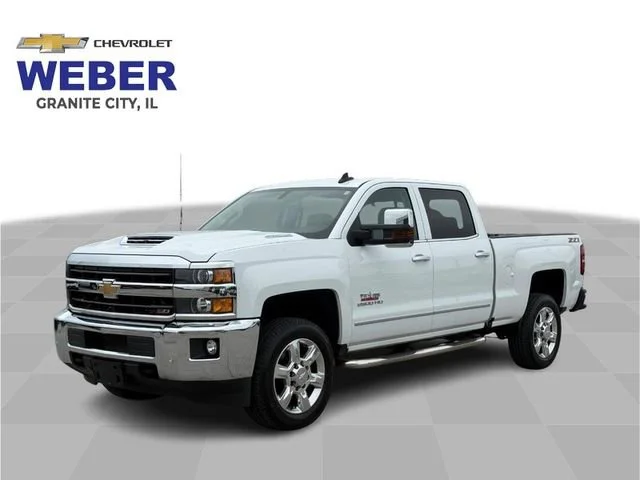 2018 Chevrolet Silverado HD LTZ 4WD Crew Cab Standard Box's photo