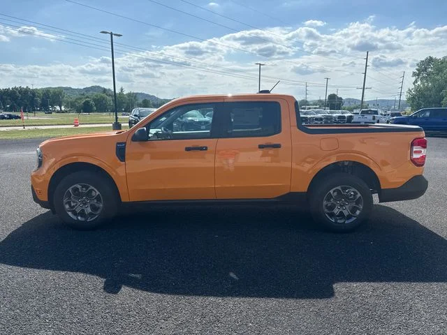 New 2026 Orange Fury Metallic Tri-Coat Ford XLT image 2