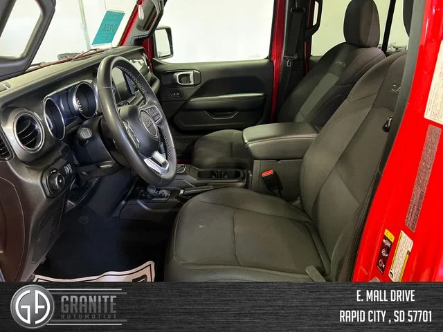 Used 2023 Red Jeep Sahara image 10