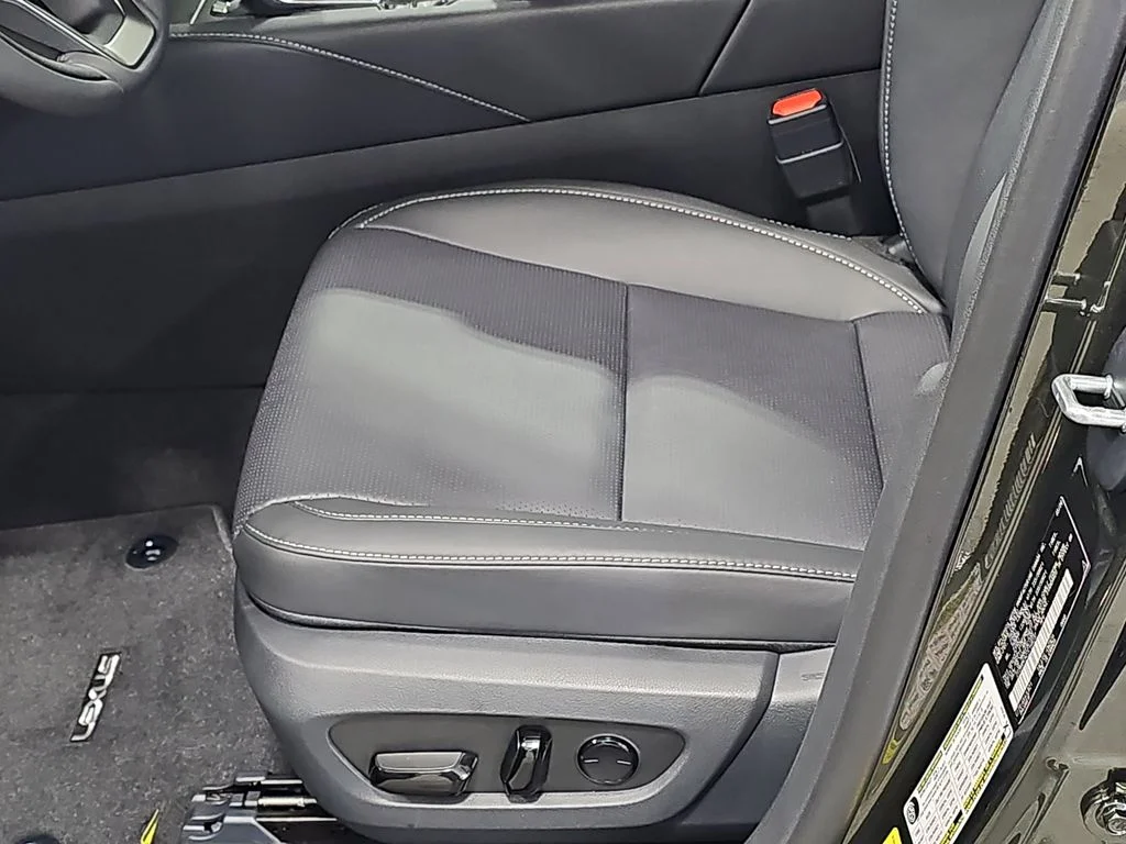 New 2026 Nori Green Pearl Lexus PREMIUM PLUS image 27