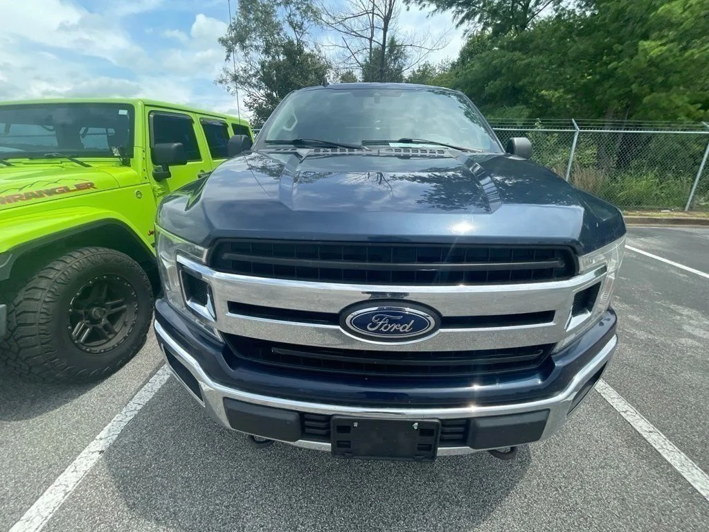 Used 2019 Blue Ford XLT image 5