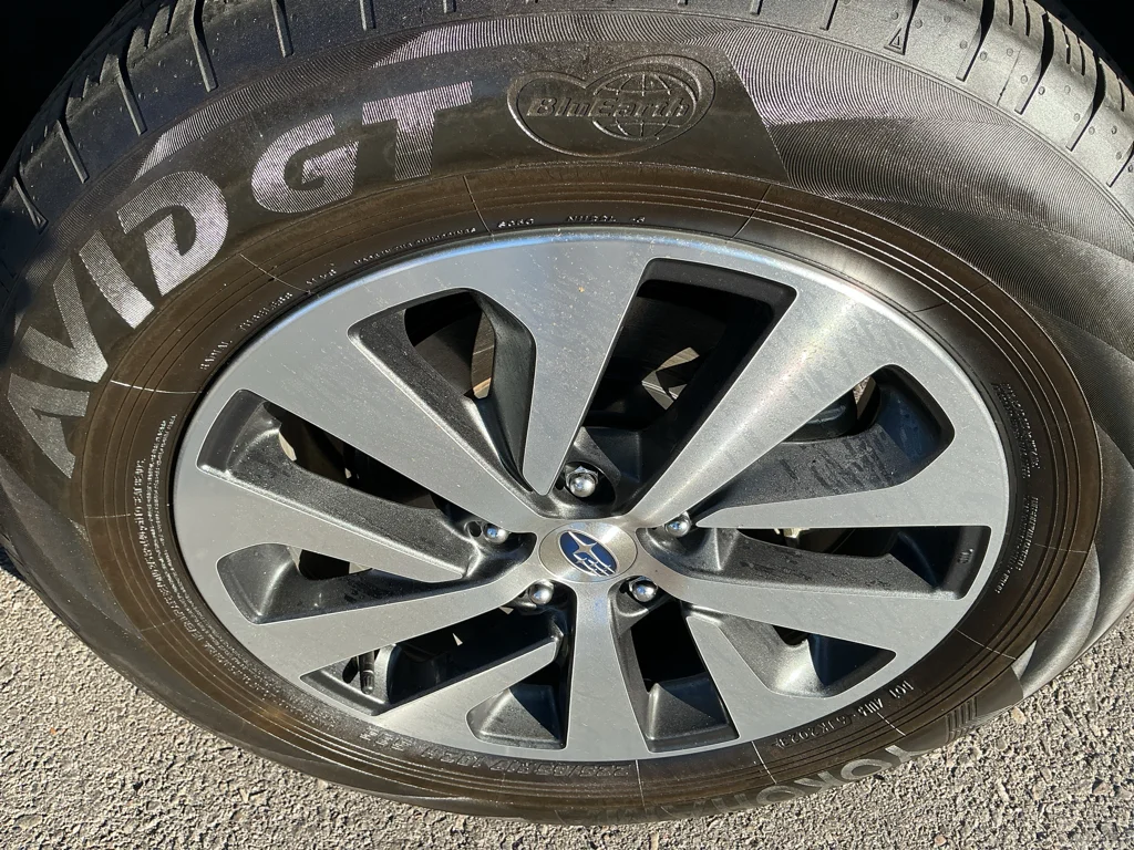 Used 2024 Brilliant Bronze Metallic Subaru Premium image 16