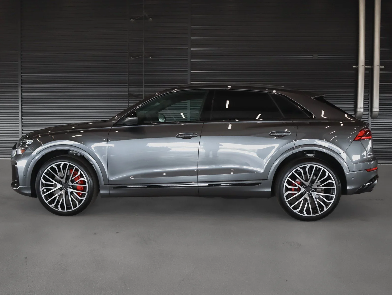New 2026 Daytona Gray Pearl Effect Audi Prestige image 14