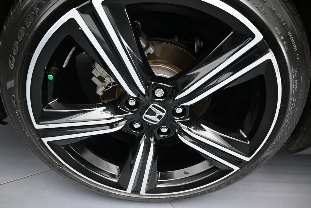 Used 2024 Urban Gray Pearl Honda Sport image 45