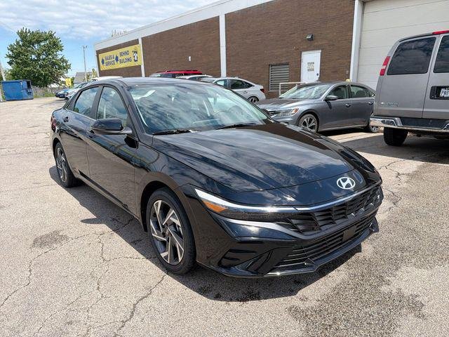 New 2026 Black Hyundai Limited image 11