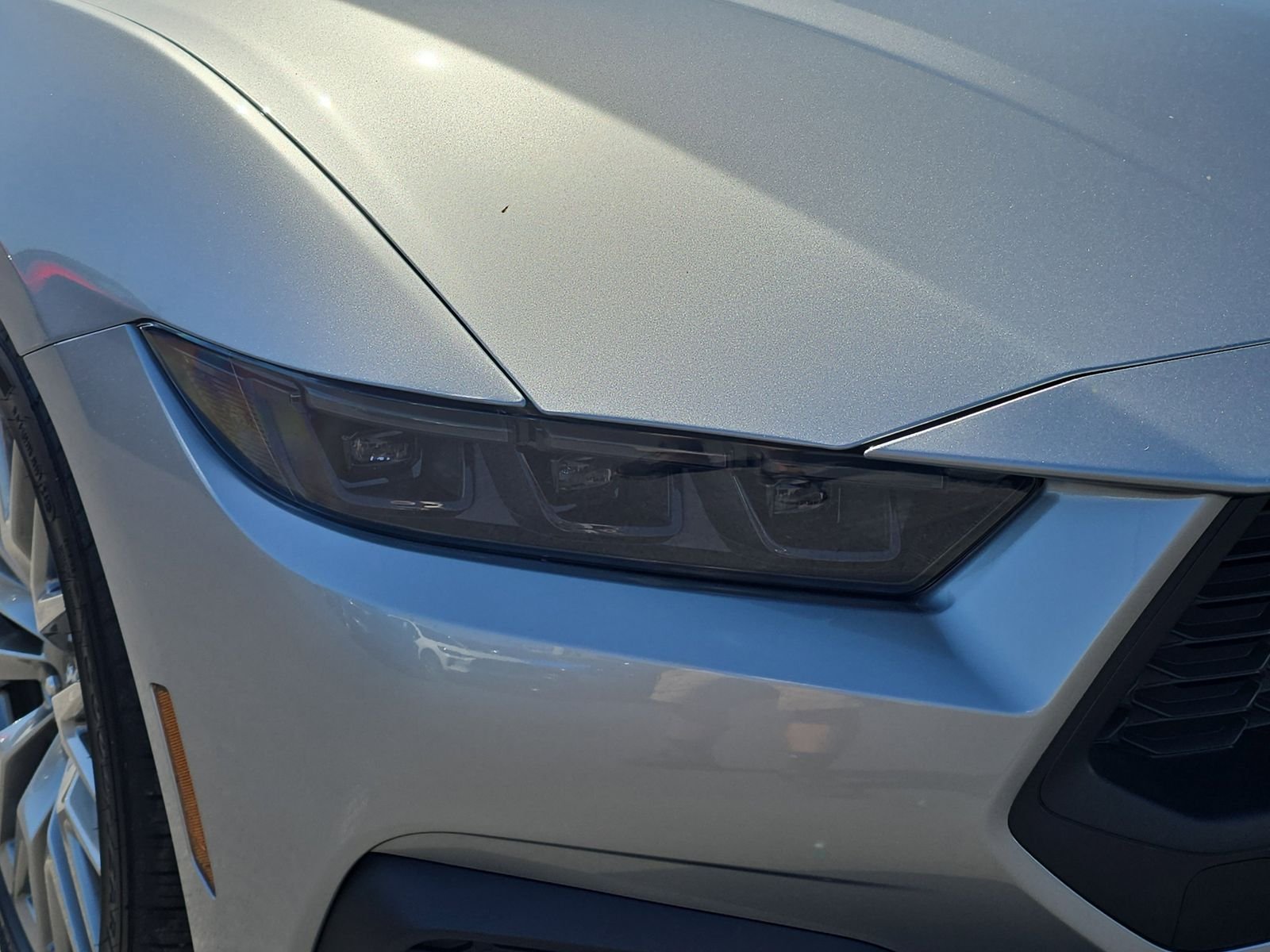 New 2025 Iconic Silver Metallic Ford EcoBoost Premium image 7