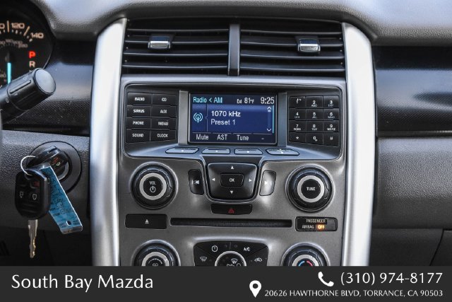 Used 2013 Black Ford SE image 13
