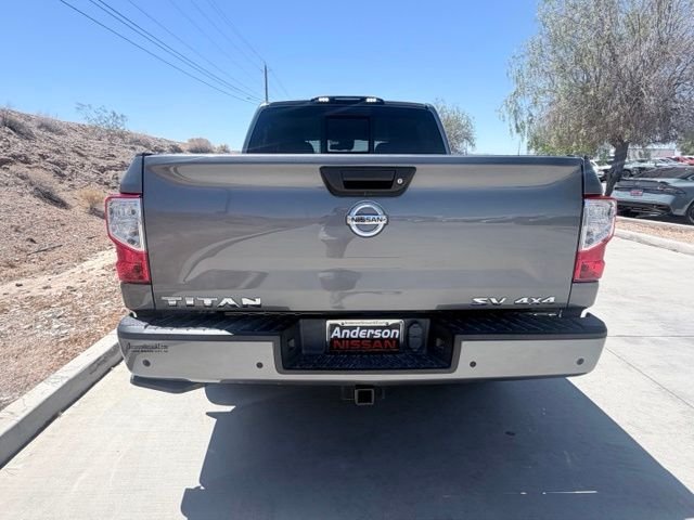 2021 Nissan Titan SV - Photo 7