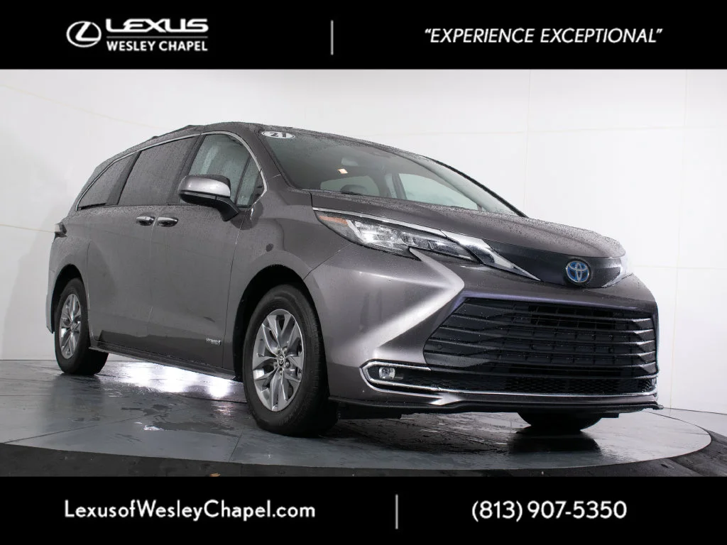 2021 Toyota Sienna XLE