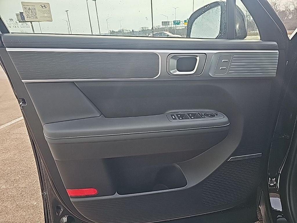 New 2026 Black Hyundai Limited AWD image 10