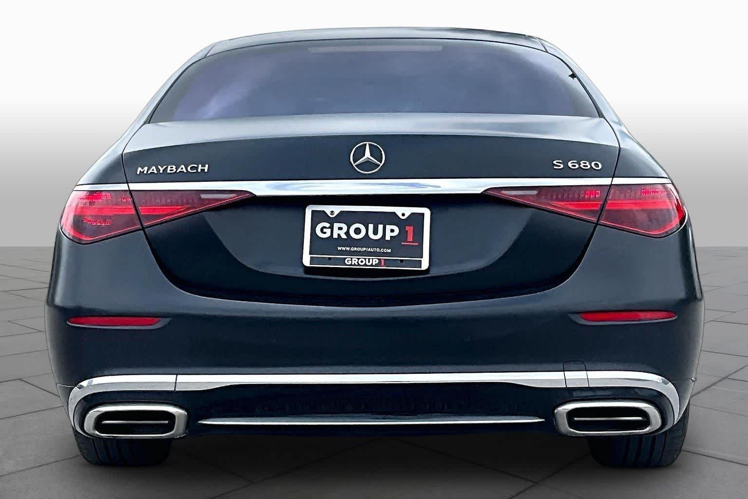 Used 2024 MANUFAKTUR Signature Night Black Magno Mercedes-Benz Maybach S 680 image 4
