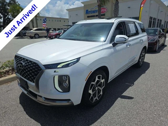 Used 2022 White Hyundai Calligraphy image 1